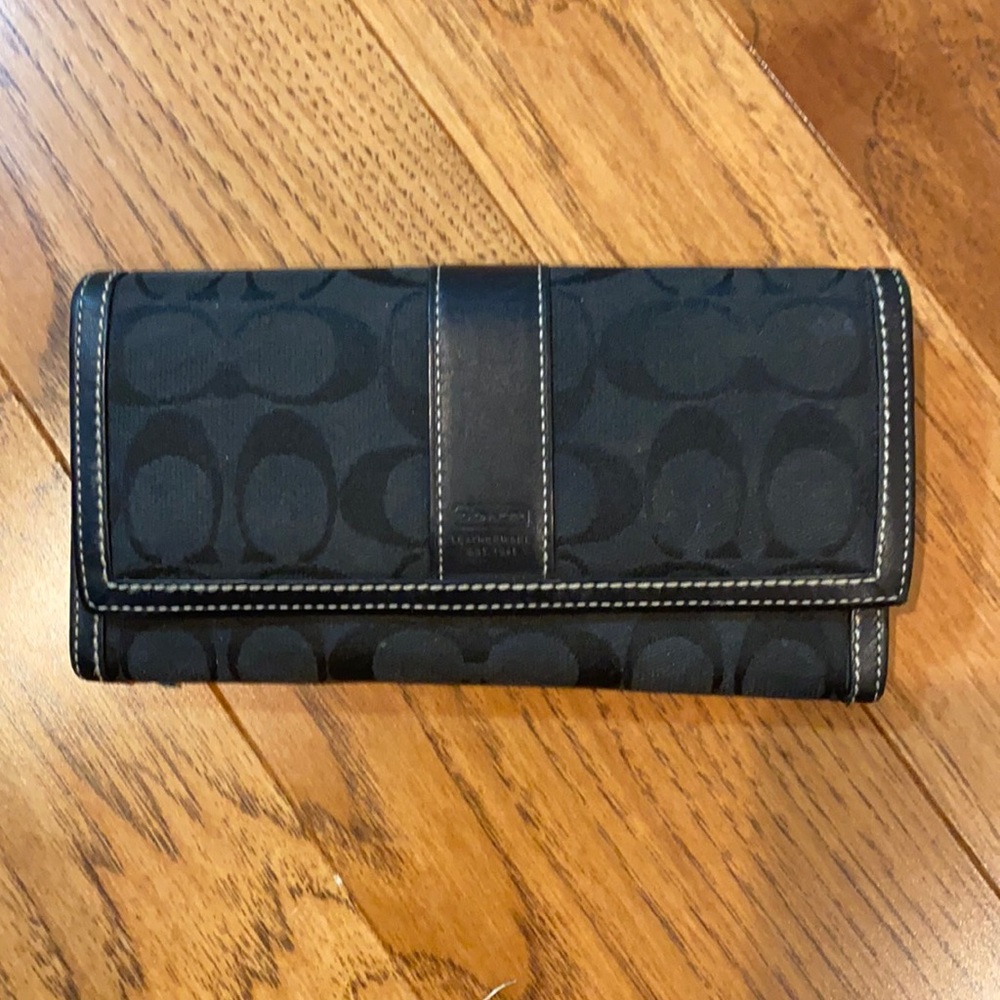 Coach Signature wallet